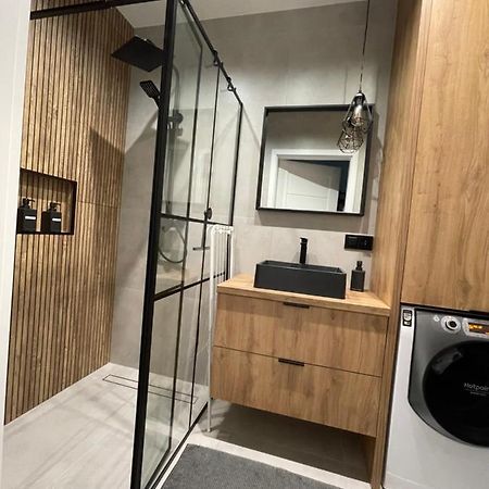 Przytulny Apartament Apartment Trzebownisko Bagian luar foto